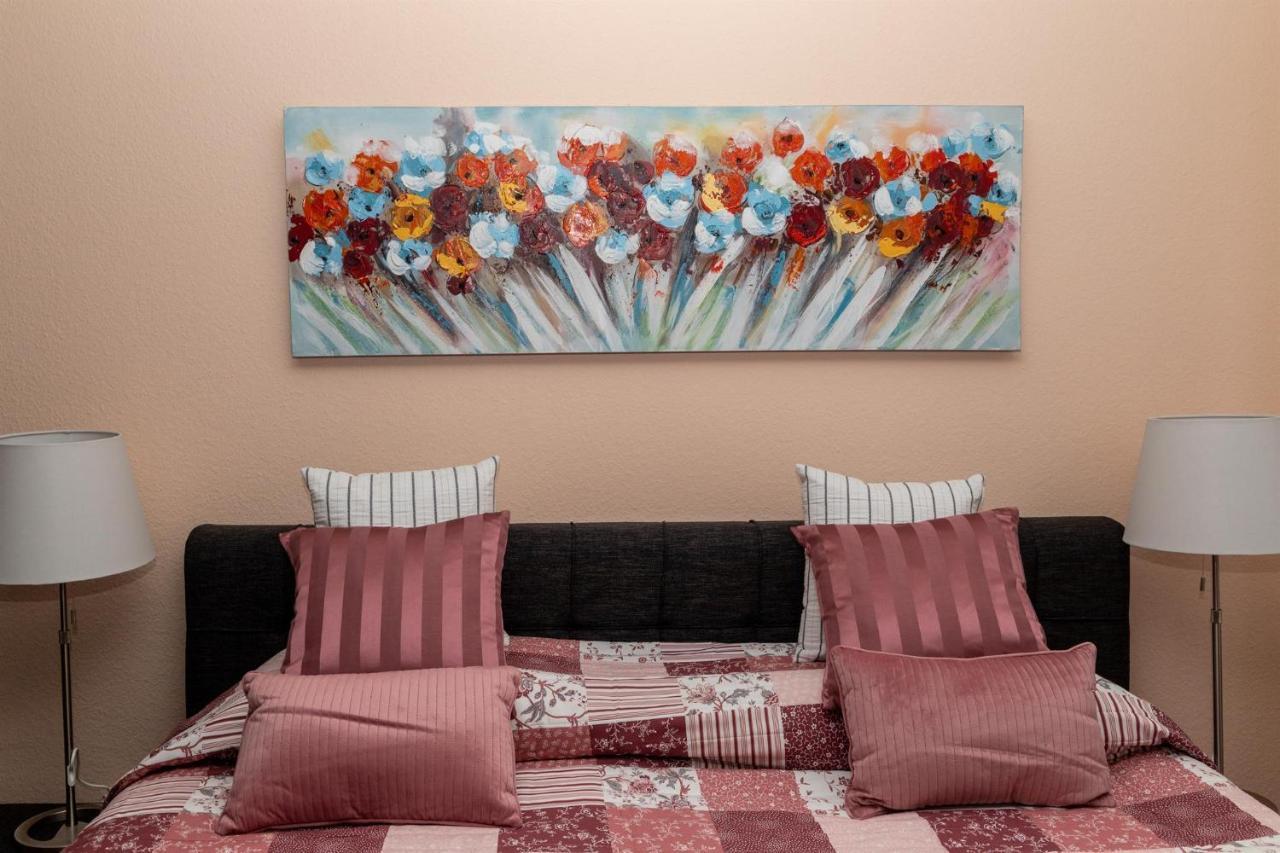 Bit-City Studio Und Appartement Bitburg Eksteriør billede